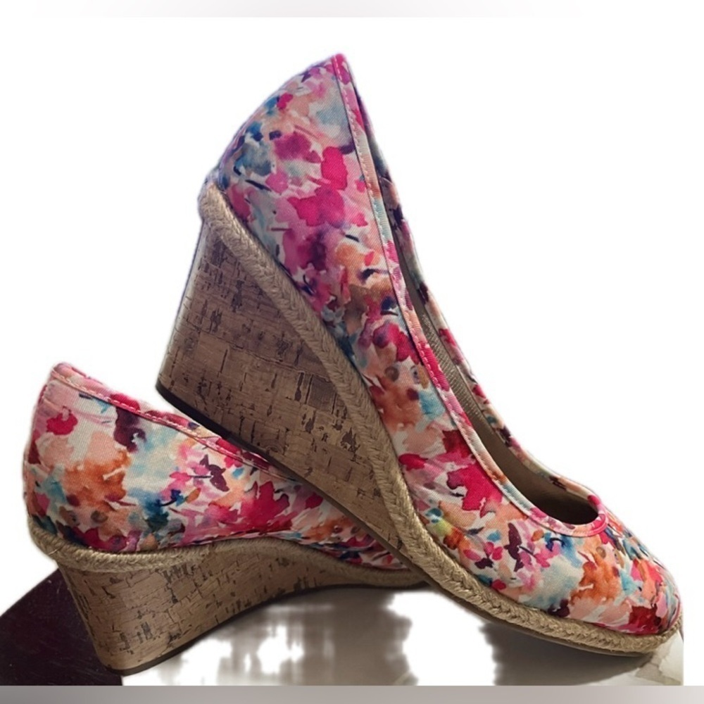 Life Stride Pink White Blue Floral Watercolor Cork Wedge Slip On High Heels 10M - Picture 5 of 13